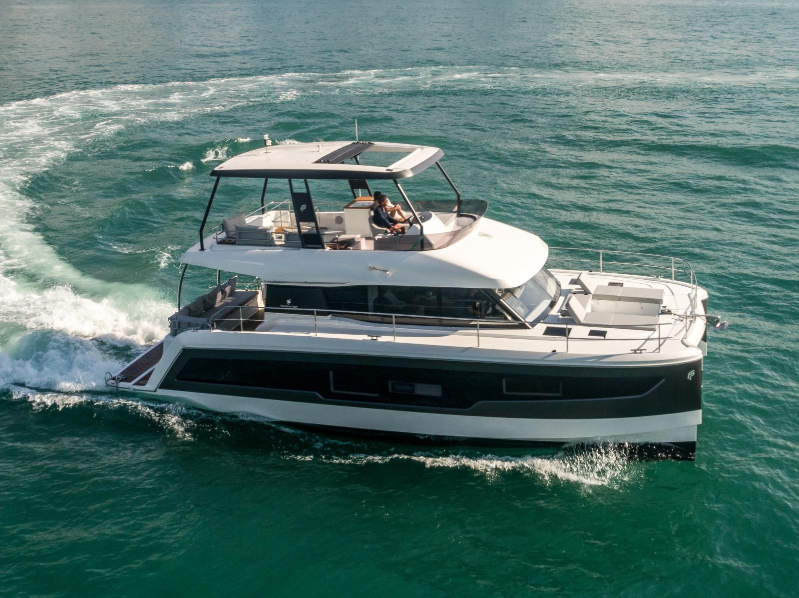 FOUNTAINE PAJOT MY5