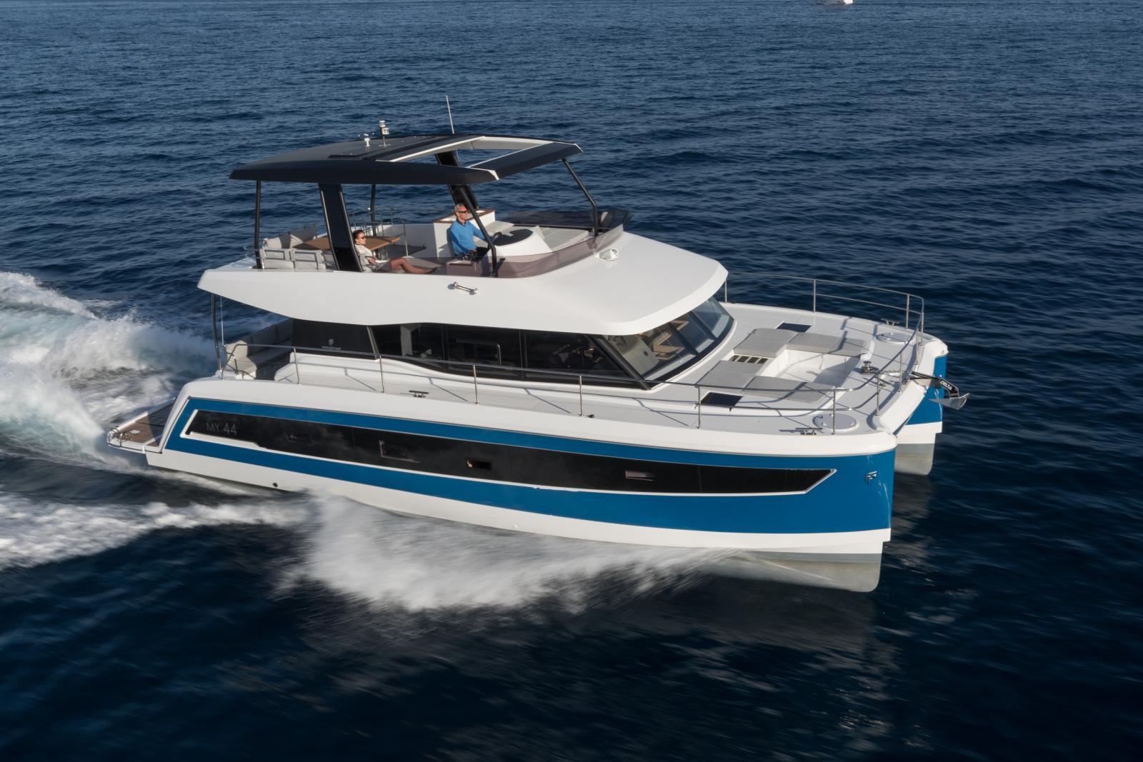 FOUNTAINE PAJOT MY6