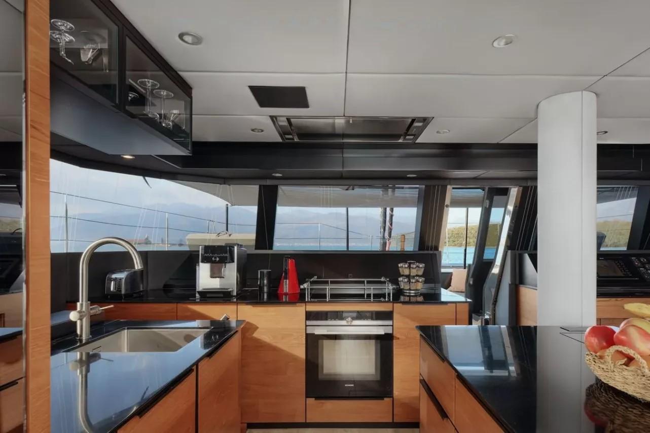SUNREEF 50