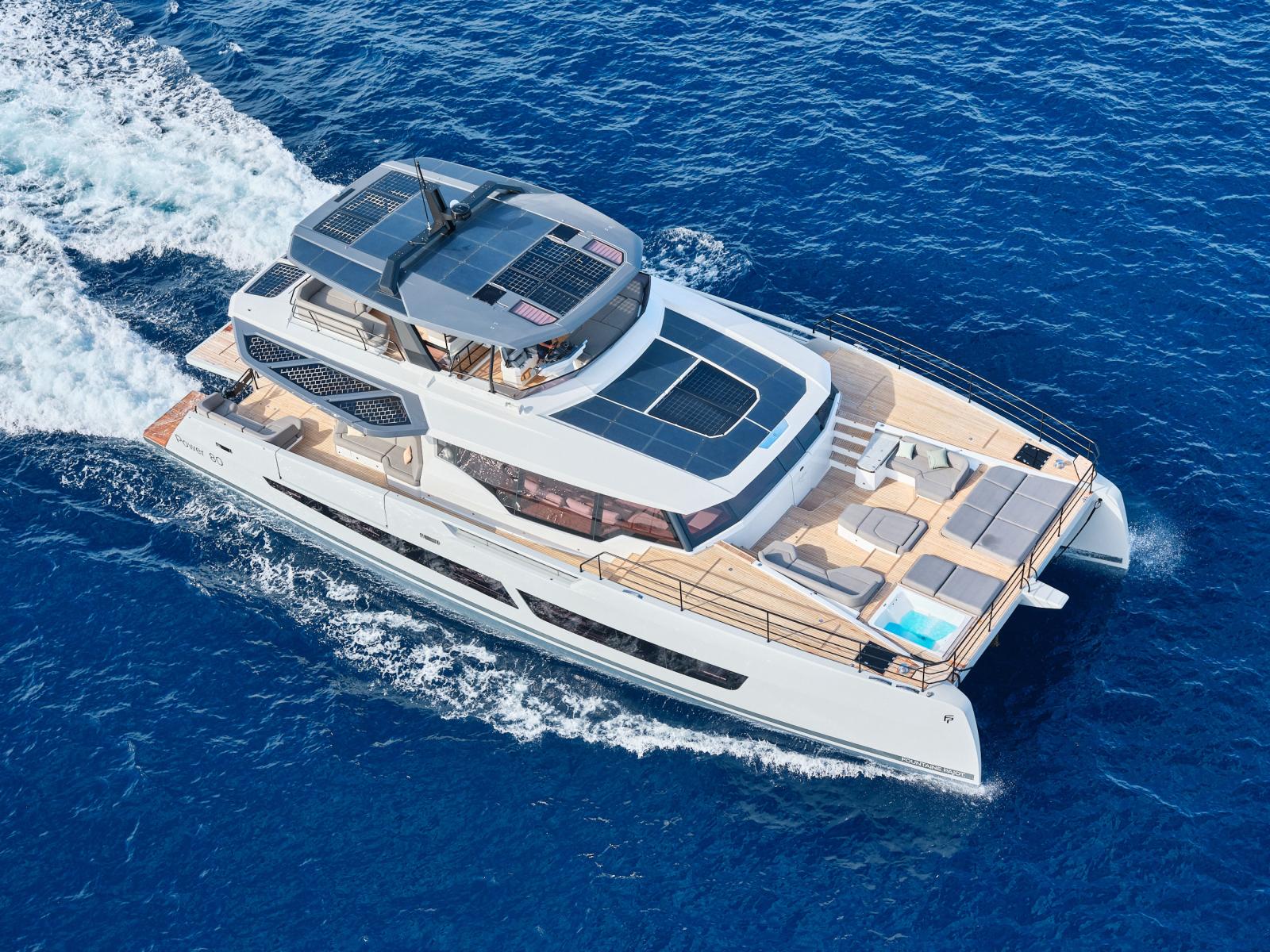 FOUNTAINE PAJOT Power 80